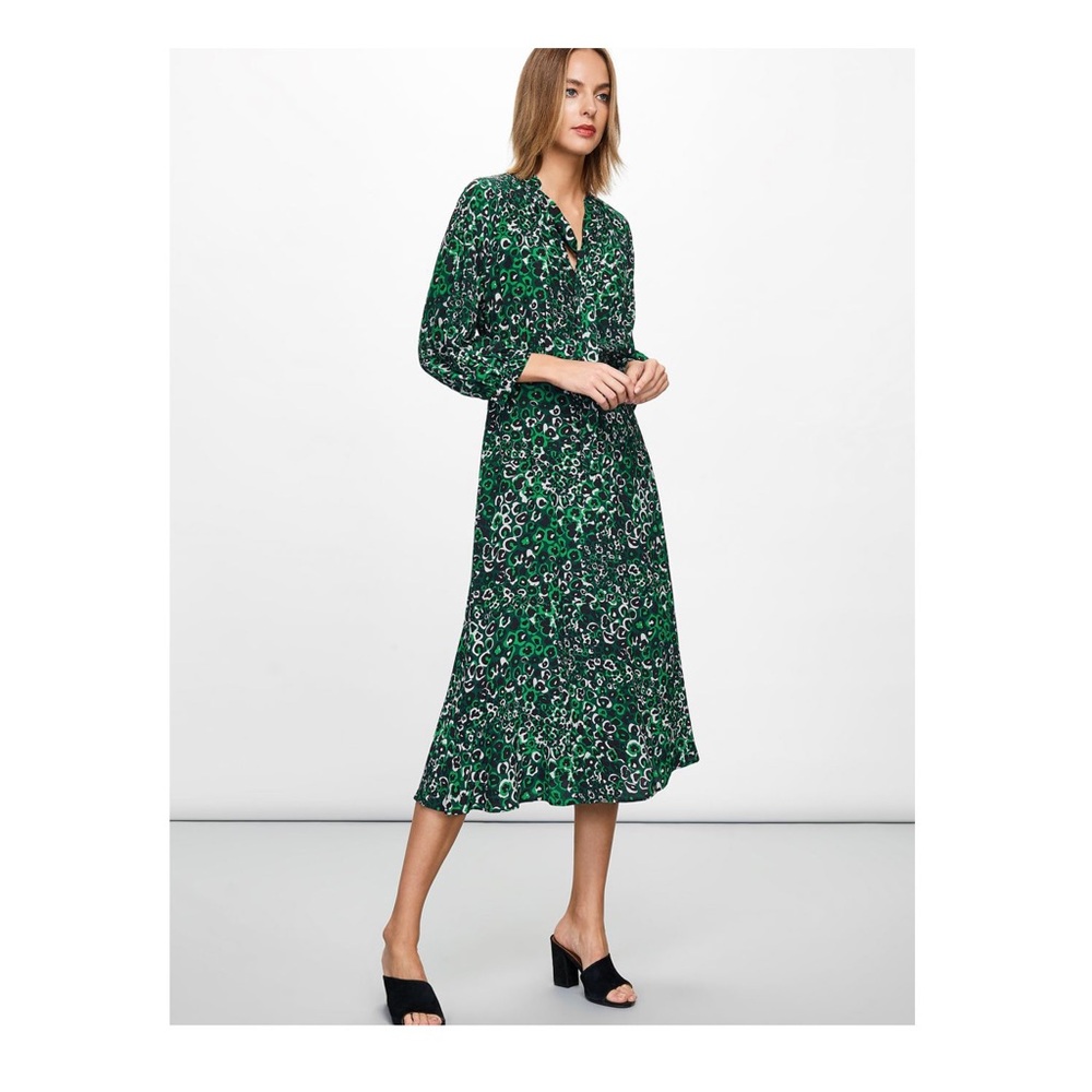 NWT Cefinn Green Printed Midi Dress